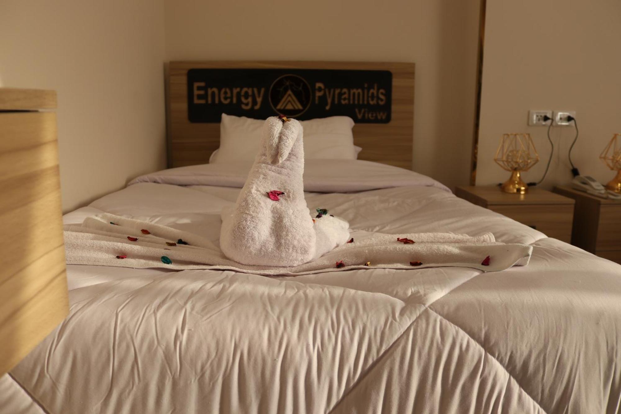 Energy Pyramids View Hostel Kafrat al Jabal Exterior photo