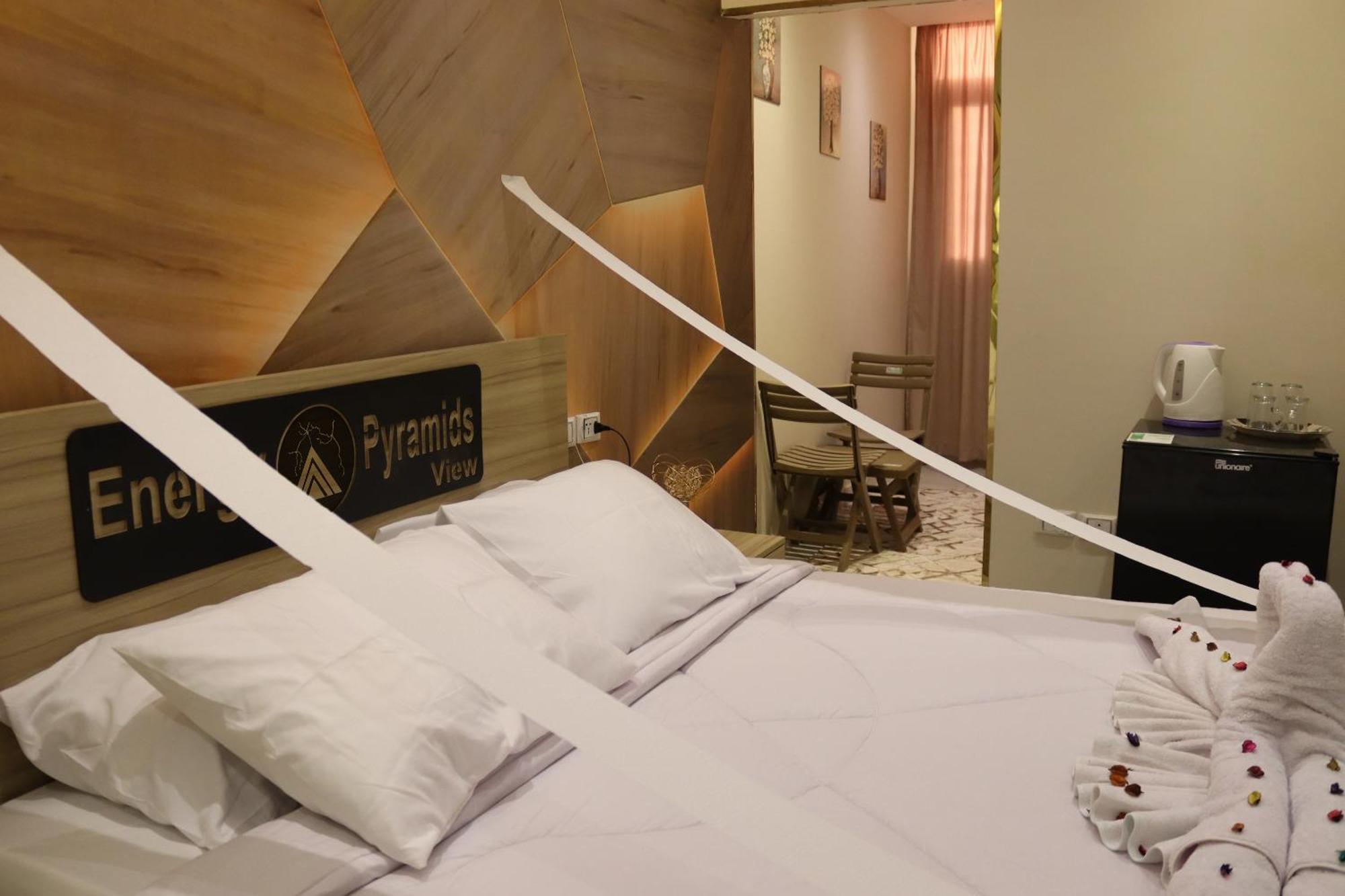 Energy Pyramids View Hostel Kafrat al Jabal Exterior photo